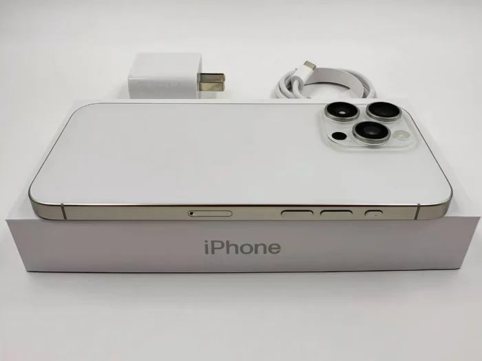 поставщик БУ техники apple